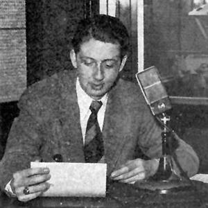 WEW radio announcer Cliff Lancot at the microphone. (1946)